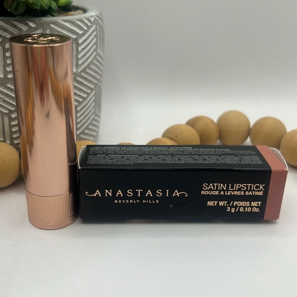Anastasia Beverly Hills Satin Lipstick (Soft Brown) - Picture 5 of 9